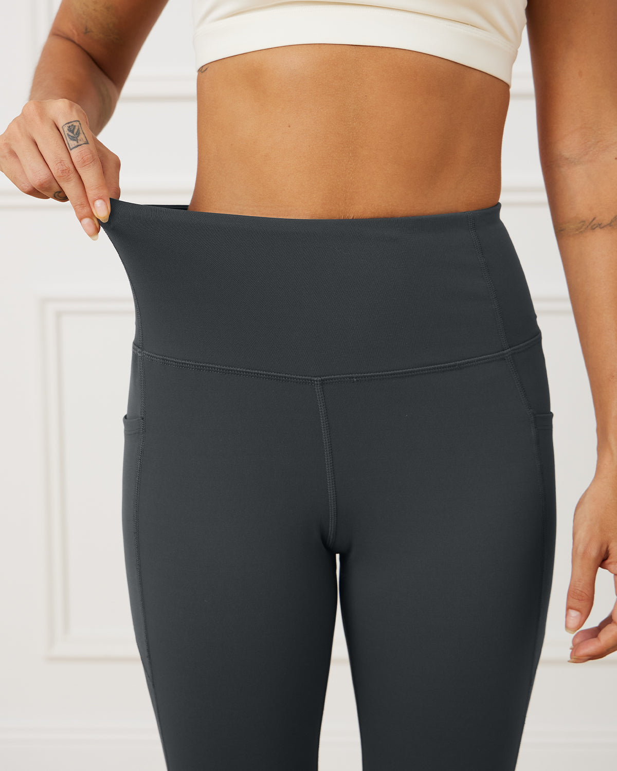 Signature High Rise Pocket Leggings